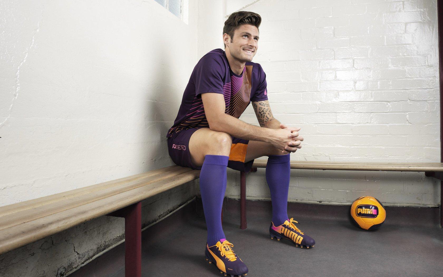 摩纳哥官宣锁定未来核心，五年长约签下塞维利亚新星穆赞博